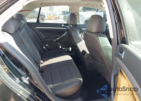 2007 Volkswagen Jetta Wolfsburg from USA, damaged, VIN 3VWEG71K97M132365